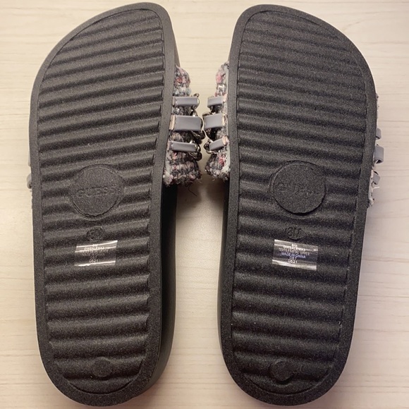 Guess Salema Flat Sandals Grey/Pink Silver Chains nice and Comfy Sz 8 Brand New - Picture 7 of 8